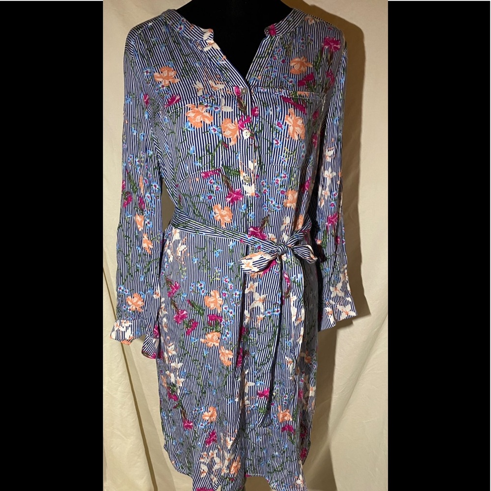 Luxology long sleeve black/white flowers dress
